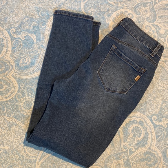 1822 - Picture 2 of 4